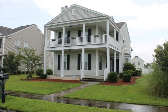 4 Greatwood Way in Savannah, GA - Building Photo - Building Photo