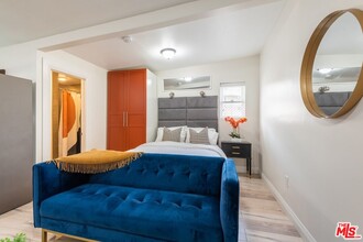 1138 W 52nd St, Unit ADU in Los Angeles, CA - Foto de edificio - Building Photo
