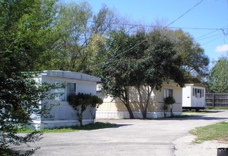 North Wind Apartments in Mexia, TX - Building Photo - Building Photo