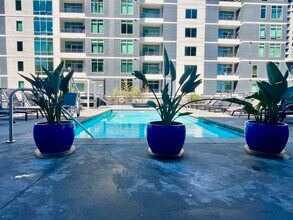 425 W Beech, Unit 1054 in San Diego, CA - Foto de edificio - Building Photo
