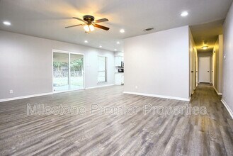 401 Utah St in Sherman, TX - Building Photo - Building Photo