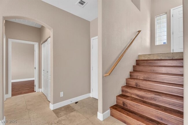 5187 Caprock Canyon Ave