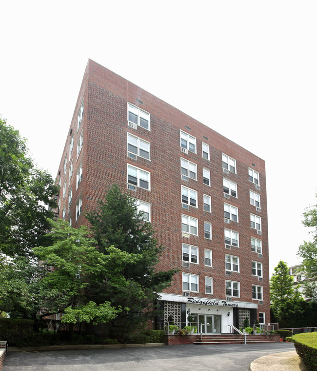 Ridgefield Towers in Brooklyn, NY - Building Photo - Building Photo