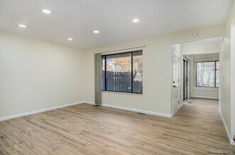 37313 Clubhouse Dr in Sterling Heights, MI - Building Photo - Building Photo