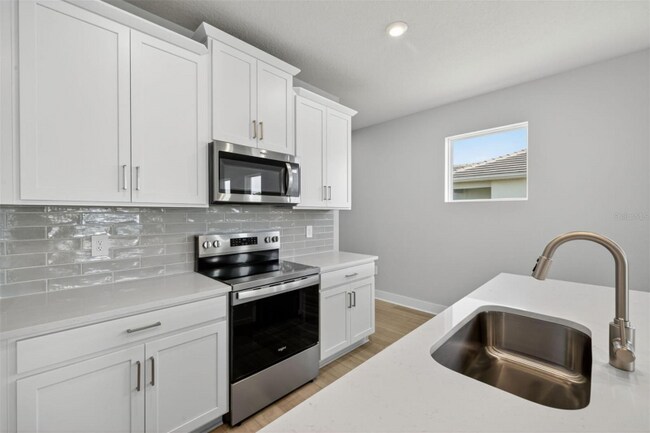 17778 Solstice Ave in Venice, FL - Building Photo - Building Photo