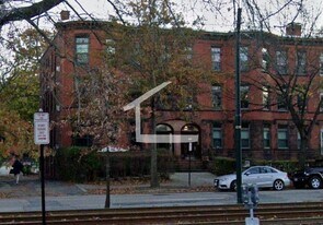 1801-1801 Beacon St in Brookline, MA - Building Photo