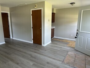 720 Pool Ave in Vandalia, OH - Building Photo - Building Photo