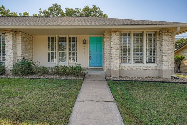 5313 Basswood Ln in Austin, TX - Building Photo - Building Photo