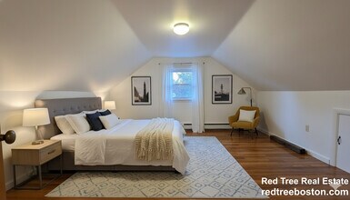 18 Cresthill Rd in Boston, MA - Building Photo - Building Photo