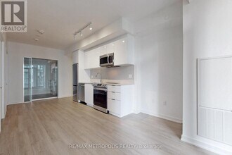 50-1050 Power St in Toronto, ON - Building Photo - Building Photo