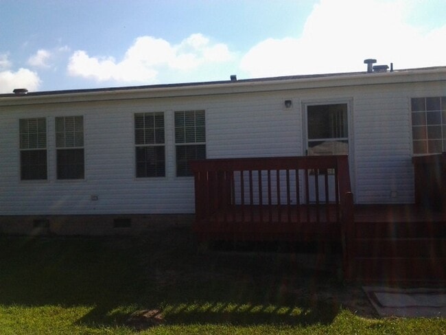 123 Magnolia Gardens Dr in Jacksonville, NC - Building Photo - Building Photo