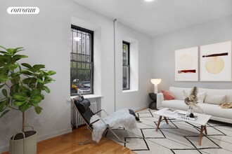 536 E 82nd St in New York, NY - Building Photo - Building Photo