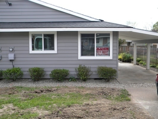 property at 18037 SE Rose St