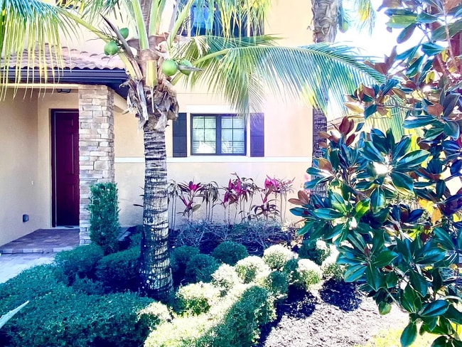 14537 Tuscany Pointe Trl in Naples, FL - Foto de edificio - Building Photo