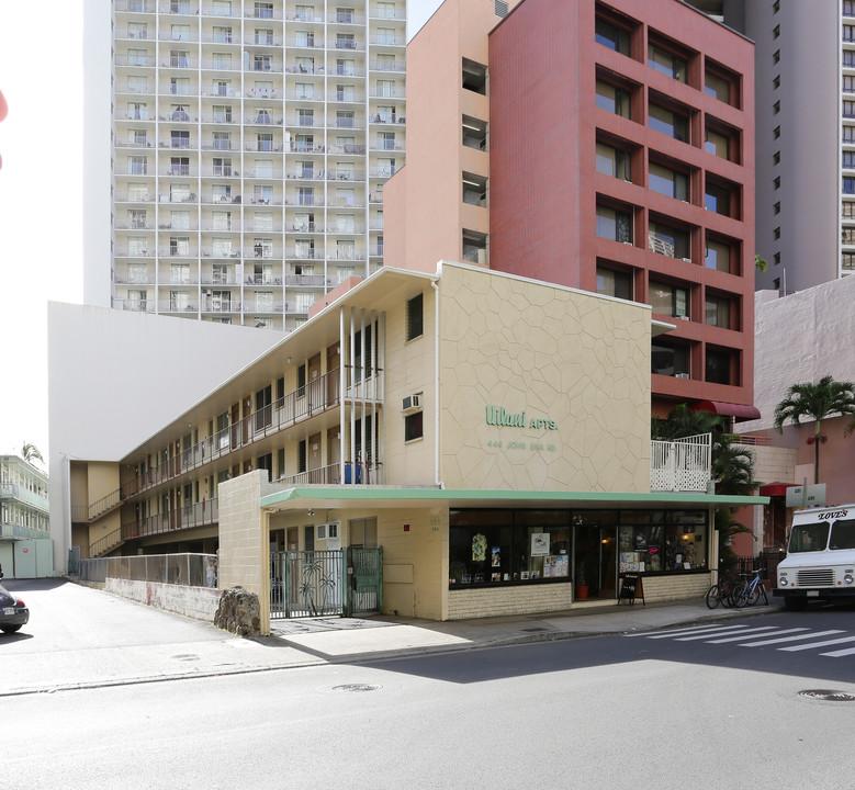 Uilani Apartments in Honolulu, HI - Building Photo