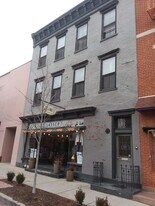 311 Allegheny St, Unit #2 in Hollidaysburg, PA - Building Photo