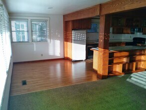 1221 Escobar St, Unit 1223 Escobar St in Martinez, CA - Building Photo - Building Photo