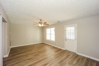 3523 Waldrop Trail in Decatur, GA - Building Photo - Building Photo