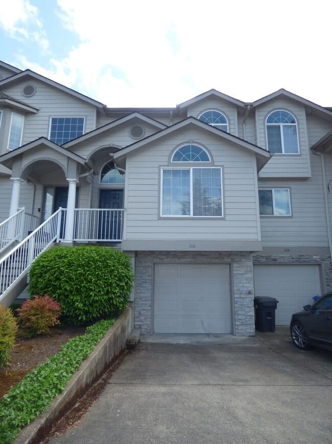 property at 306 Crystal Springs Ln N