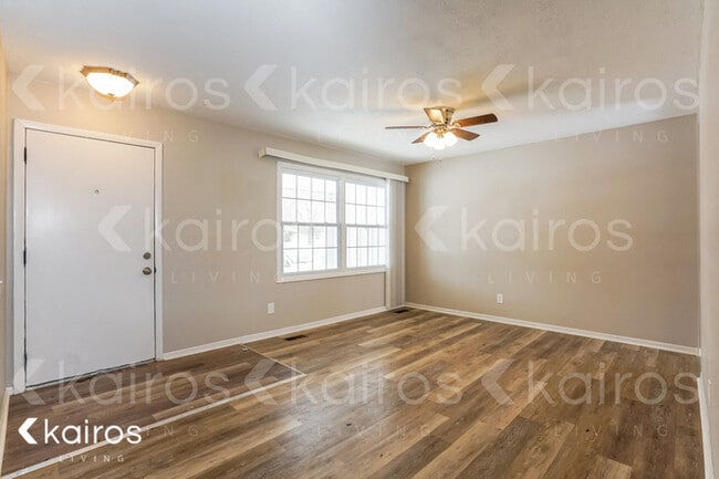 1175 5th Plaza in Florissant, MO - Building Photo - Building Photo