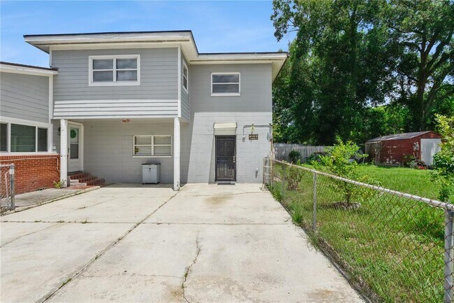 property at 3123 Lawrence St
