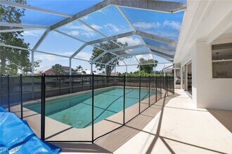 5141 York Ct in Cape Coral, FL - Building Photo - Building Photo