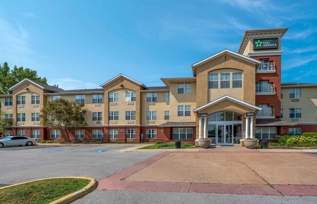 Furnished Studio-Indianapolis - Northwest