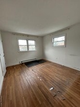 330 E Broadway in Long Beach, NY - Building Photo - Building Photo