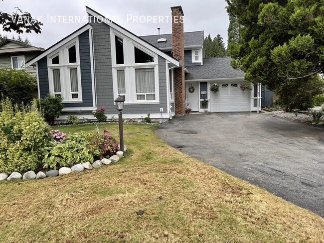 property at 1063 Lombardy Dr