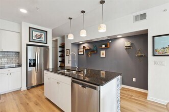 4107 Bowser Ave in Dallas, TX - Building Photo - Building Photo