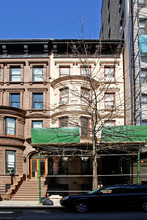 Single Family Home Conversation in New York, NY - Building Photo - Building Photo