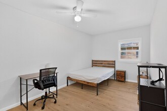 404 Nottingham Dr in Irving, TX - Building Photo - Building Photo