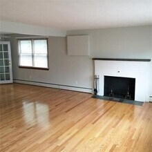 41 Loomis St, Unit 41 in Cambridge, MA - Building Photo - Building Photo