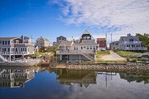 4 28th St in Newbury, MA - Building Photo