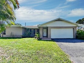 706 Paulina Rd in Jupiter, FL - Building Photo