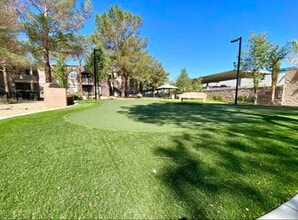 5250 S Rainbow, Unit 5250 S RAINBOW BLVD #1091 in Las Vegas, NV - Foto de edificio - Building Photo