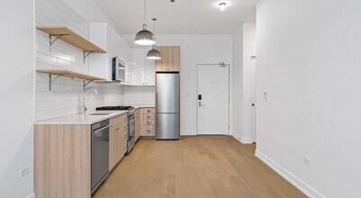 5430 N Sheridan Rd, Unit 417 in Chicago, IL - Building Photo - Building Photo