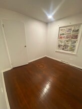 14059 S Finley Ave in Robbins, IL - Building Photo - Building Photo