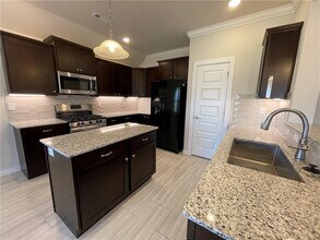 416 S Emerald Woods Run in Farmington, AR - Building Photo - Building Photo