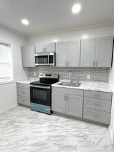 2523 S 66th St in Philadelphia, PA - Building Photo - Building Photo