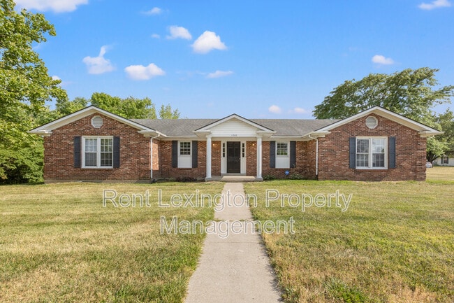 1200 Tishoff Dr in Lexington, KY - Building Photo - Building Photo