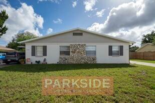 665 Belltower Ave in Deltona, FL - Building Photo