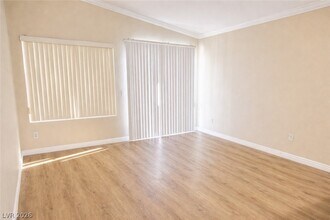 4447 Blue Mist Ct in Las Vegas, NV - Building Photo - Building Photo