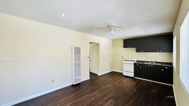 25840 CA-243 in Idyllwild, CA - Building Photo - Building Photo
