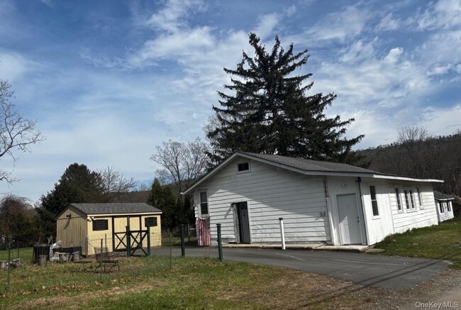 15 Hobson Rd in Port Jervis, NY - Building Photo - Building Photo