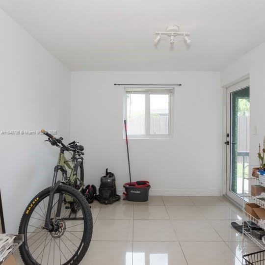 5901 NE 4th Ave in Fort Lauderdale, FL - Building Photo - Building Photo