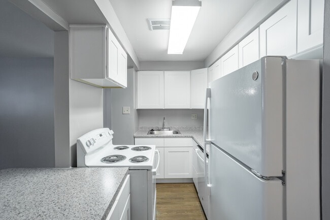 White Oaks in Pittsburgh, PA - Foto de edificio - Interior Photo