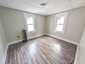 305 Putnam St in Scranton, PA - Building Photo - Building Photo