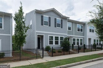 2688 Toucan Wy in Atlanta, GA - Building Photo - Building Photo
