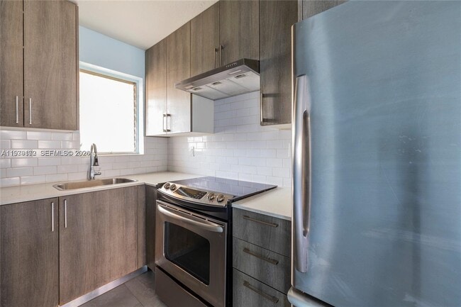 property at 1250 SW 4th St